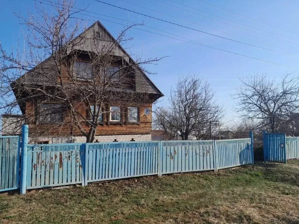 Дом в Башкортостан, Янаульский район, с. Карманово Садовая ул., 25 ... - Фото 1