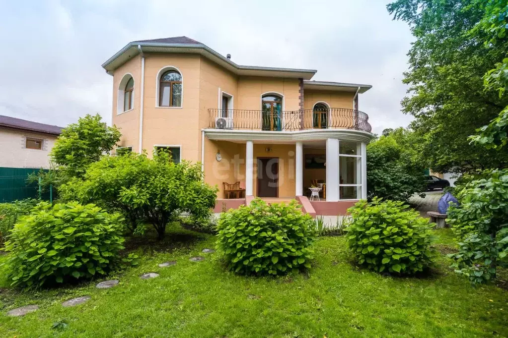 Дом в Приморский край, Владивосток ул. Полетаева, 50 (189 м) - Фото 0