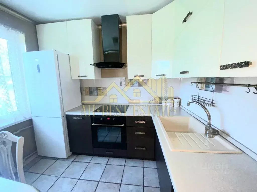 2-к кв. Северная Осетия, Владикавказ Владикавказская ул., 20 (50.0 м) - Фото 1