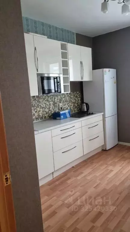 2-к кв. Свердловская область, Екатеринбург ул. Краснолесья, 135 (61.2 ... - Фото 1