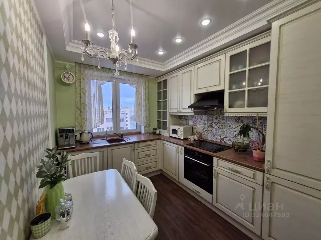 2-к кв. Свердловская область, Екатеринбург ул. Чкалова, 256 (56.2 м) - Фото 2