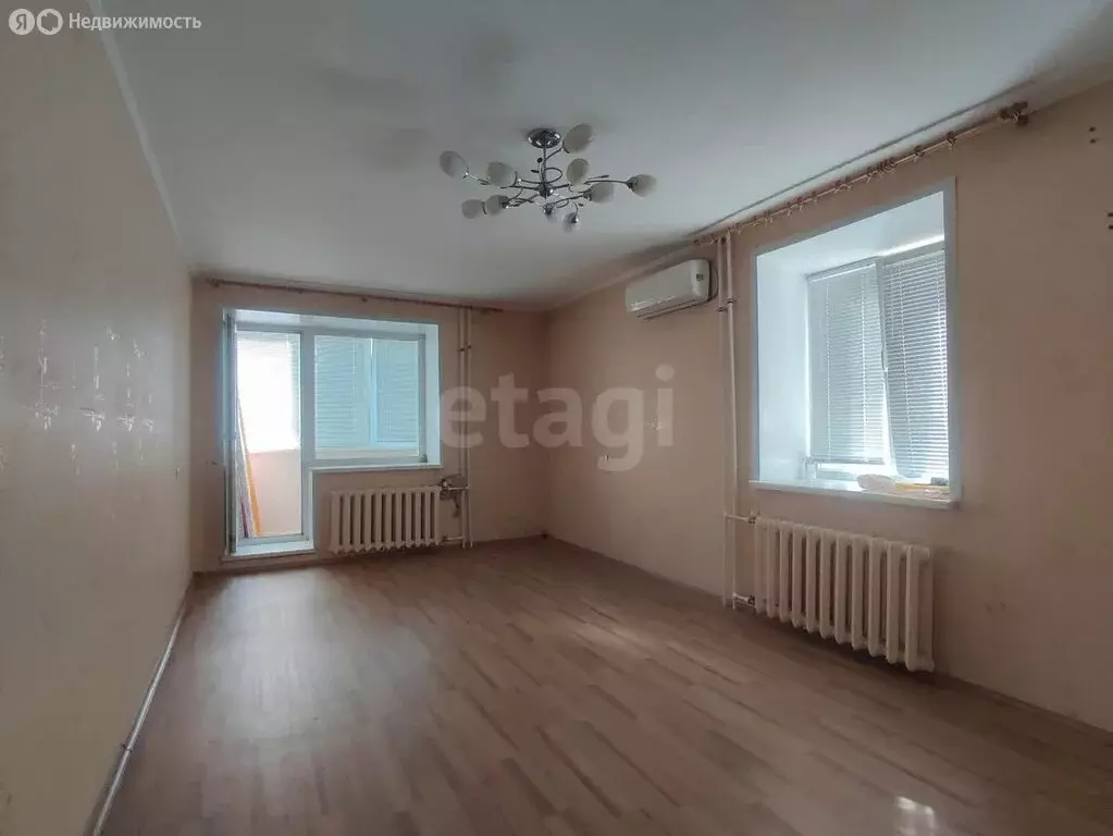 2-комнатная квартира: Саратов, улица имени Г.К. Орджоникидзе, 13/1 ... - Фото 1