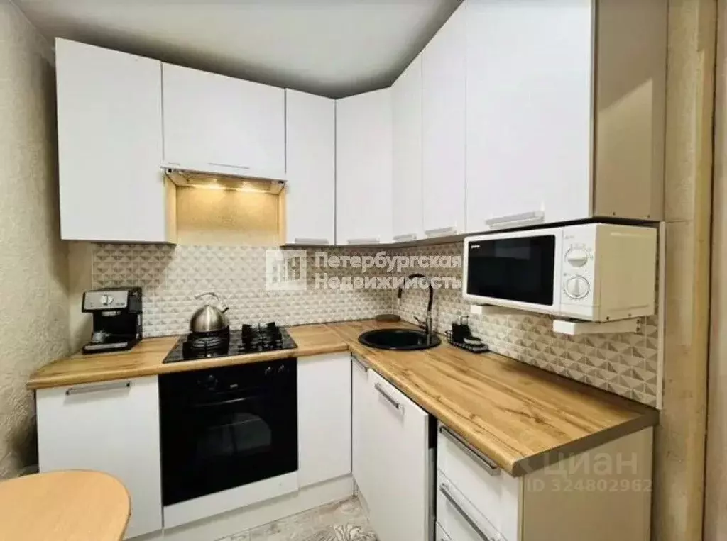 3-к кв. Санкт-Петербург просп. Стачек, 204 (41.9 м) - Фото 1