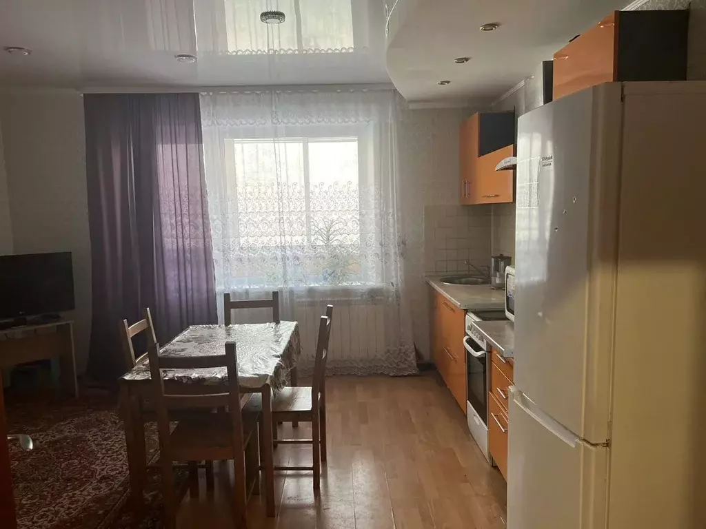 3-к кв. Новосибирская область, Бердск Большевистская ул., 29 (55.0 м) - Фото 0