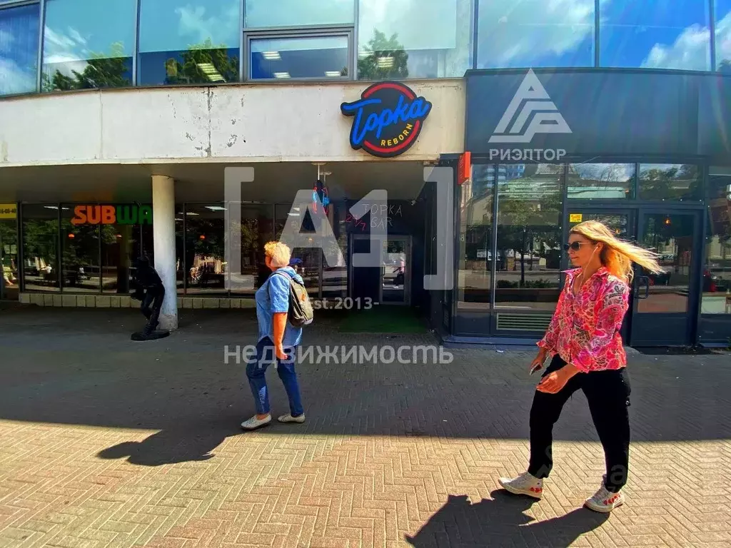 Помещение свободного назначения в Челябинская область, Челябинск ул. ... - Фото 1