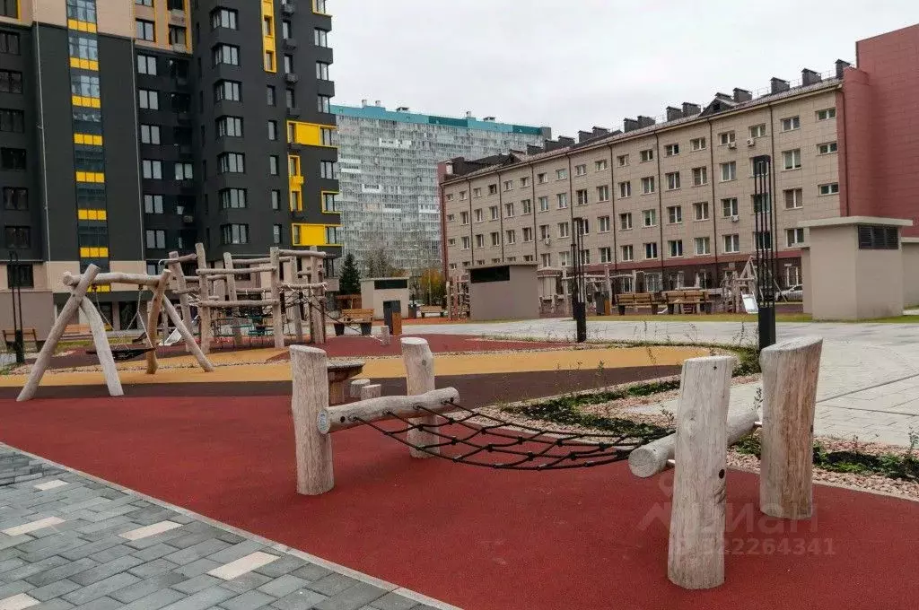 3-к кв. Красноярский край, Красноярск ул. Александра Матросова, 30Г ... - Фото 2