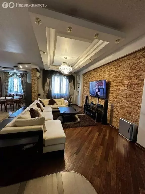 3-комнатная квартира: Москва, Юрловский проезд, 21 (110 м) - Фото 0