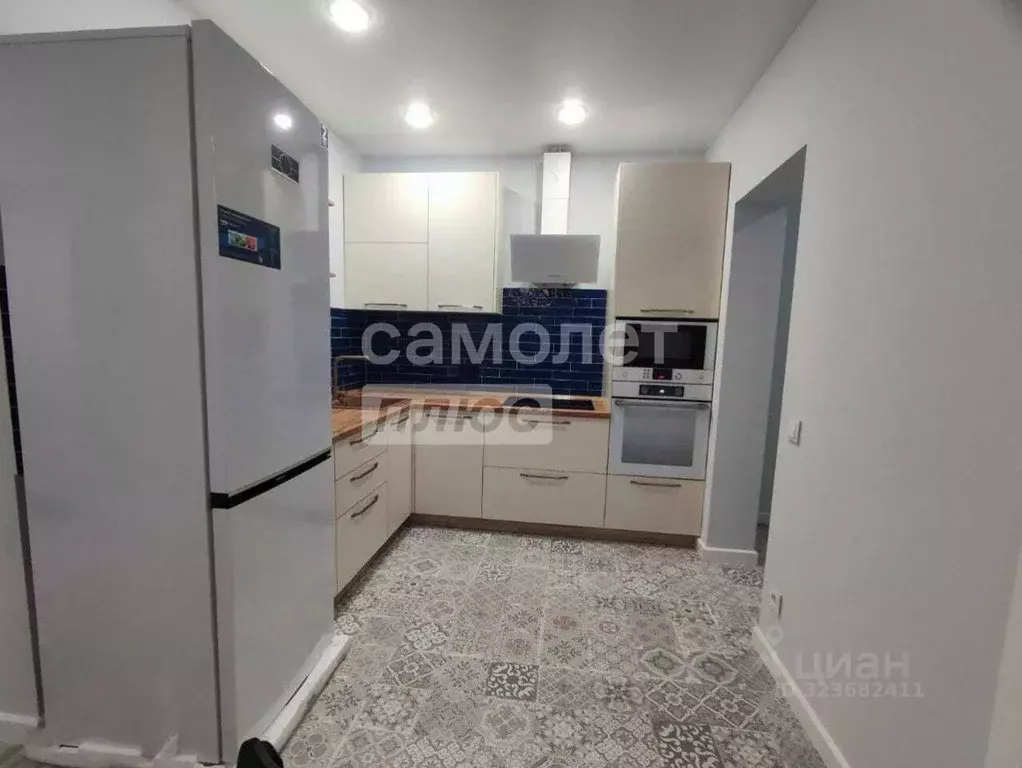 3-к кв. Свердловская область, Екатеринбург пер. Ритслянда, 11 (65.0 м) - Фото 2