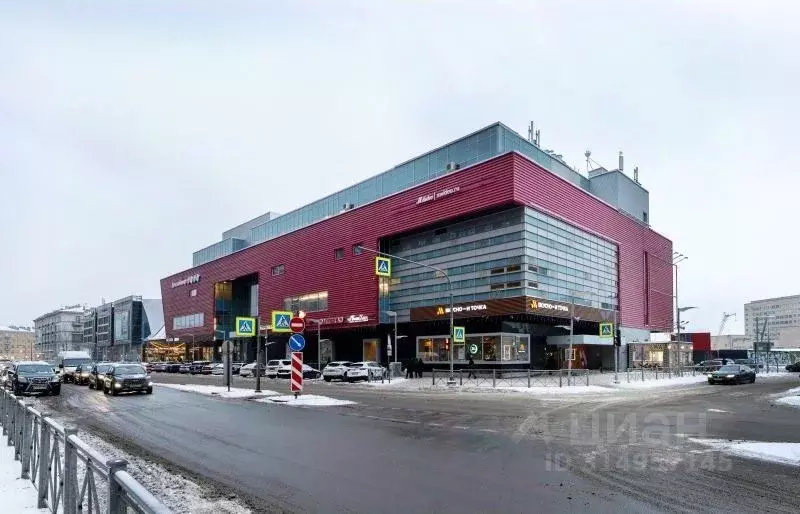 Торговая площадь в Санкт-Петербург просп. Малый Васильевского острова, ... - Фото 0