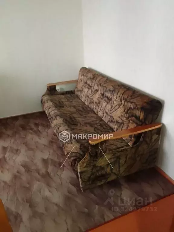 1-к кв. Брянская область, Брянск ул. Камозина, 35 (30.0 м) - Фото 2