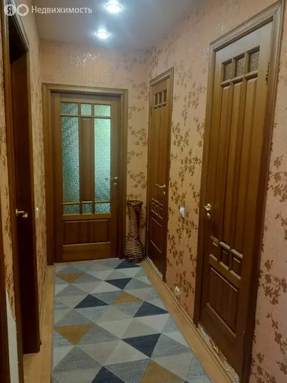 2-комнатная квартира: Брянск, Почтовая улица, 142 (52 м) - Фото 1