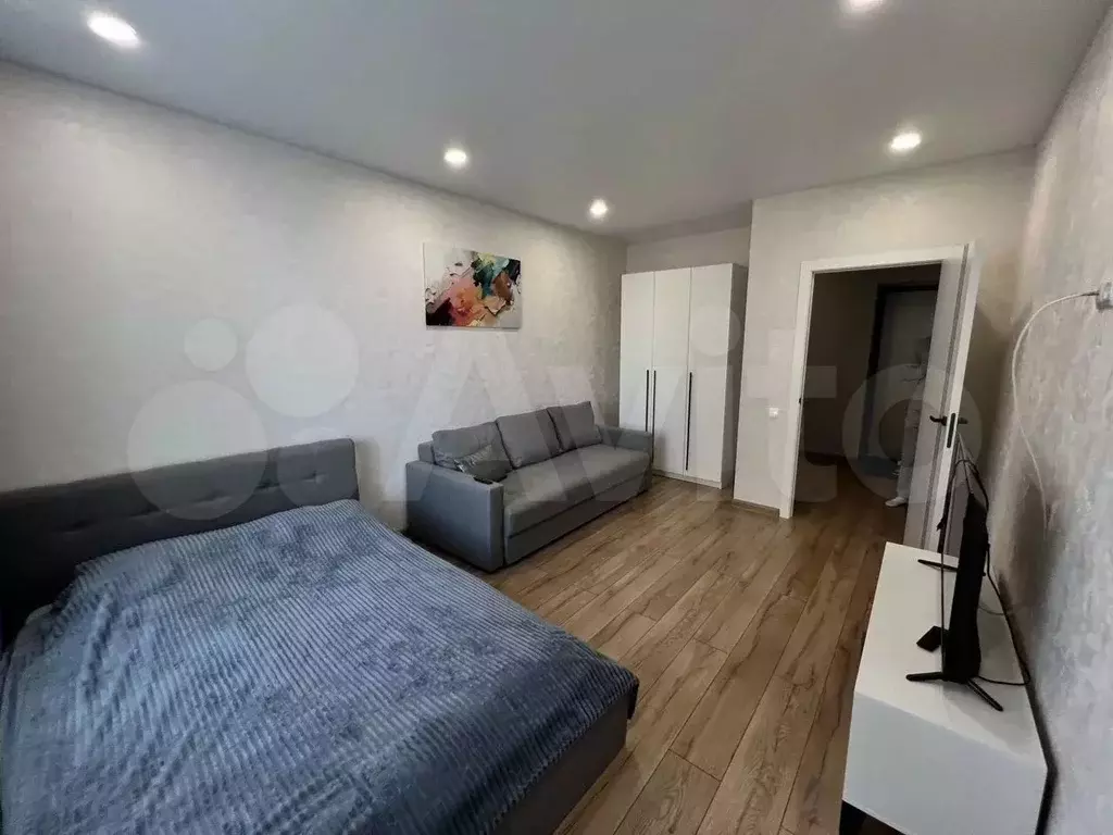 1-к. квартира, 40 м, 4/19 эт. - Фото 0