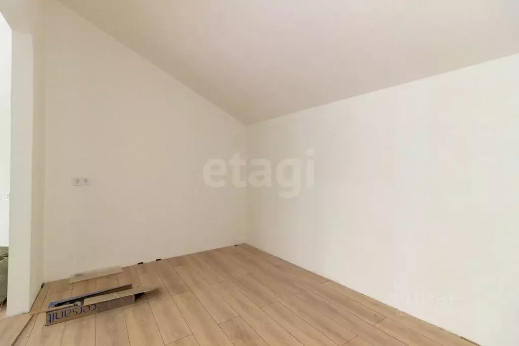 Дом в Красноярский край, Красноярск Лесная ул., 271 (320 м) - Фото 1