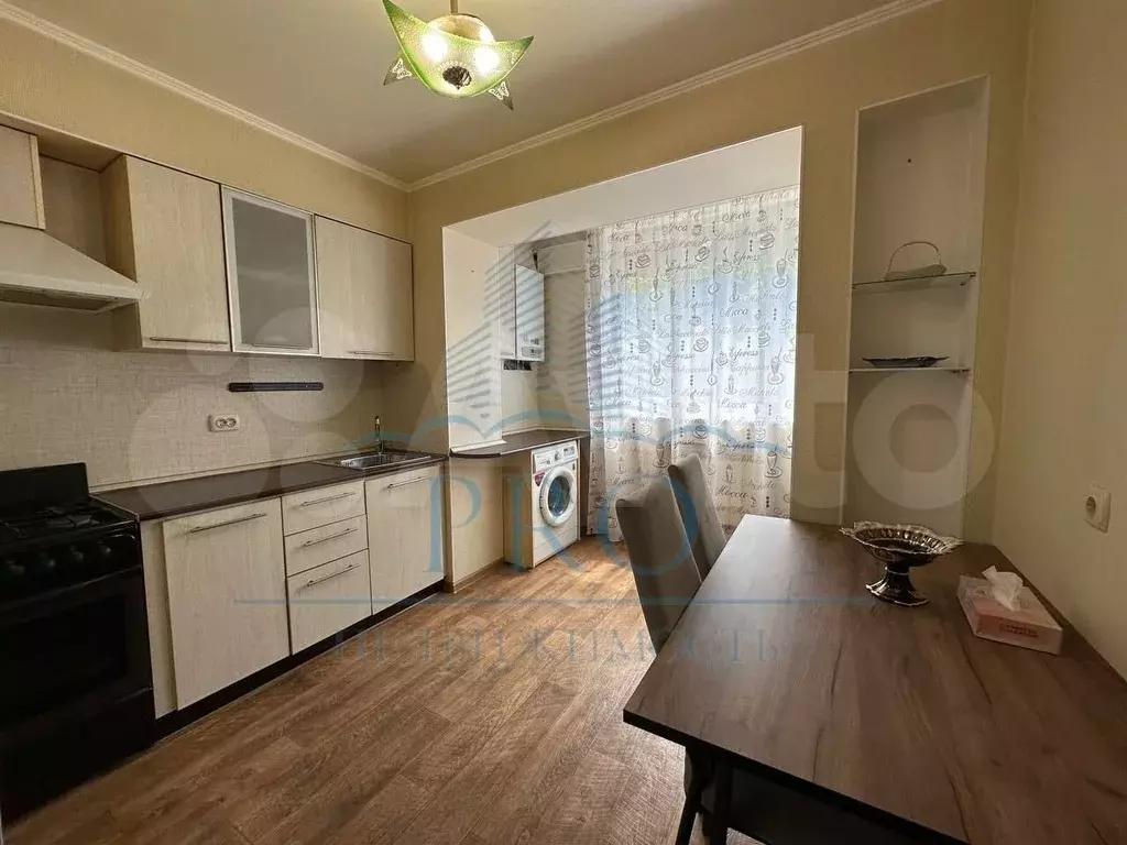 2-к. квартира, 50 м, 2/7 эт. - Фото 0