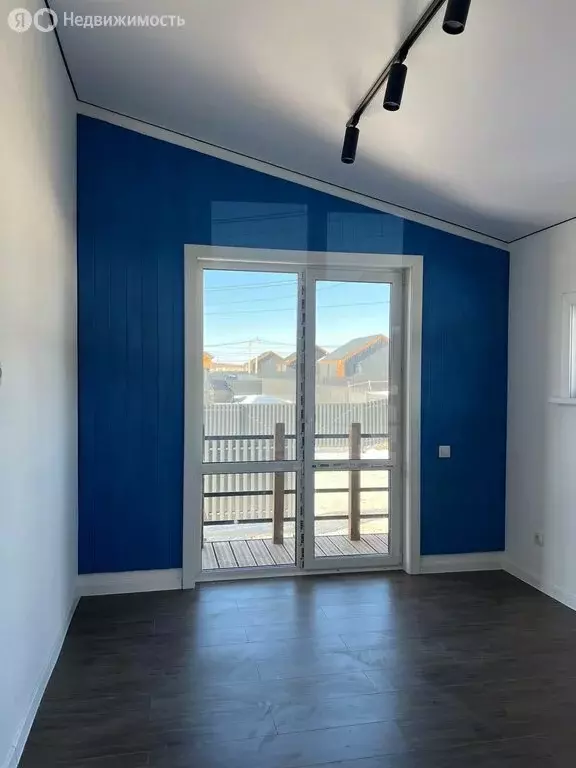 Дом в село Чигири, Вишнёвая улица (70.1 м) - Фото 1