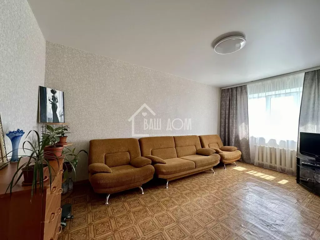 3-к кв. Астраханская область, Ахтубинск ул. Щербакова, 15Г (65.6 м) - Фото 1