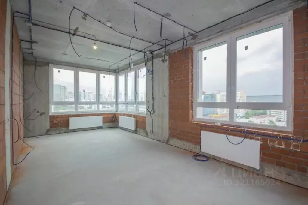 2-к кв. Свердловская область, Екатеринбург ул. Попова, 18 (84.9 м) - Фото 0