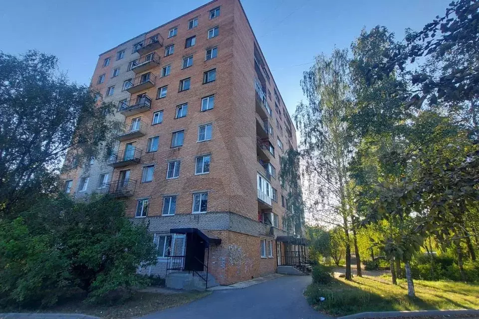 Комната 11,7 м в 4-к., 8/9 эт. - Фото 0