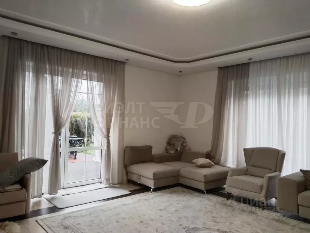 Дом в Калининградская область, Гурьевский муниципальный округ, пос. ... - Фото 1