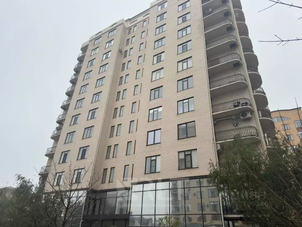 2-к кв. Дагестан, Махачкала ул. Ирчи Казака, 53Гк4 (81.1 м) - Фото 1