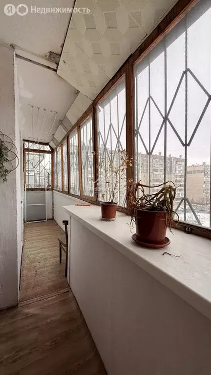 4-комнатная квартира: Челябинск, улица Чичерина, 32Б (94.7 м) - Фото 0