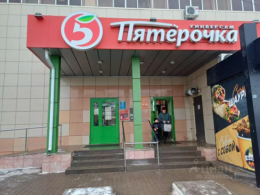 Торговая площадь в Воронежская область, Россошь Октябрьская пл., 22А ... - Фото 2