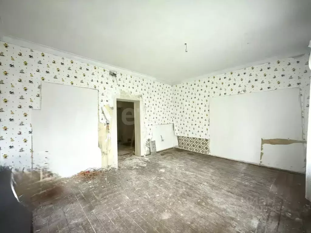 3-к кв. Ленинградская область, Волхов Советская ул., 6 (78.5 м) - Фото 1