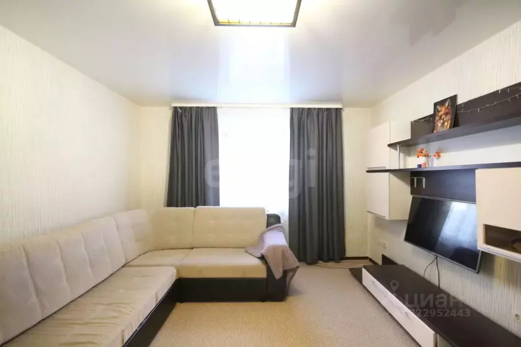 1-к кв. Ямало-Ненецкий АО, Новый Уренгой Оптимистов мкр, 10/1 (54.0 м) - Фото 1