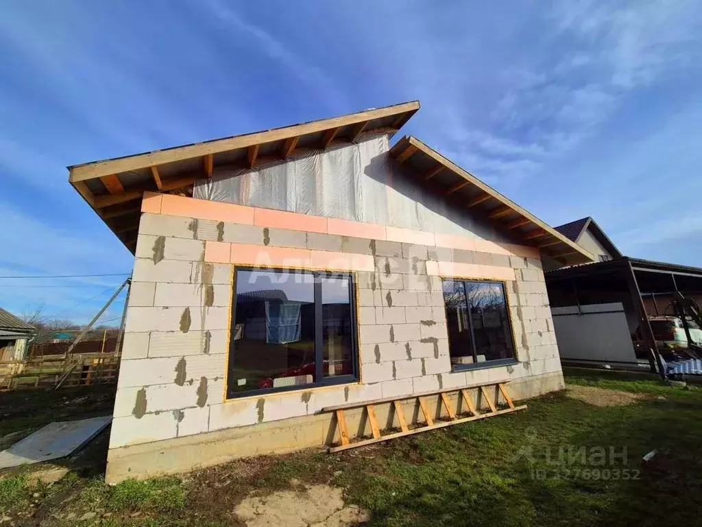 Дом в Краснодарский край, Усть-Лабинский район, Воронежское с/пос, ... - Фото 2