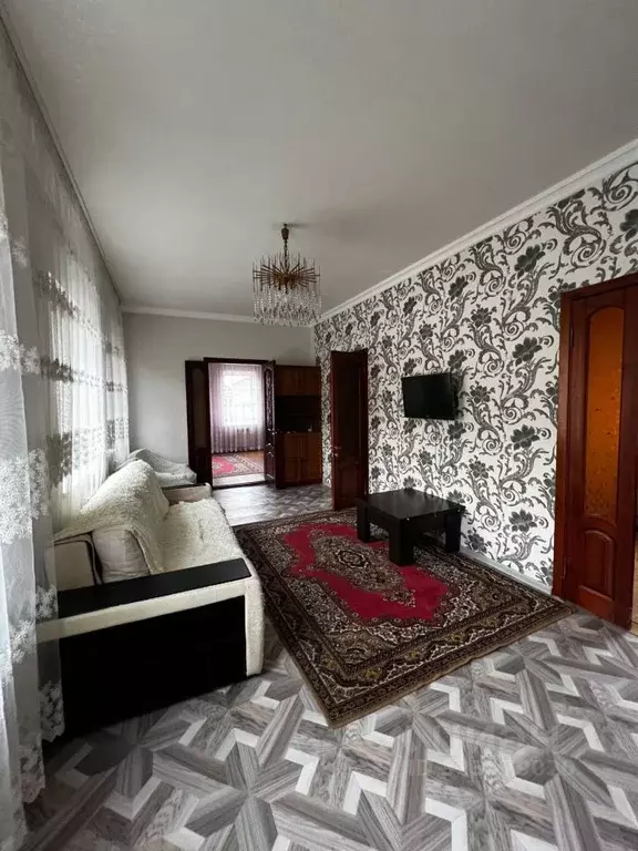 Дом в Ростовская область, Батайск Ленинградская ул., 214 (75 м) - Фото 1