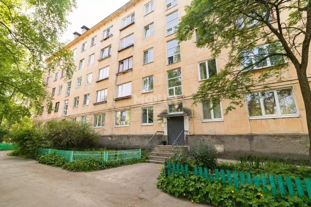 2-к кв. Карелия, Петрозаводск Судостроительная ул., 8А (48.2 м) - Фото 1