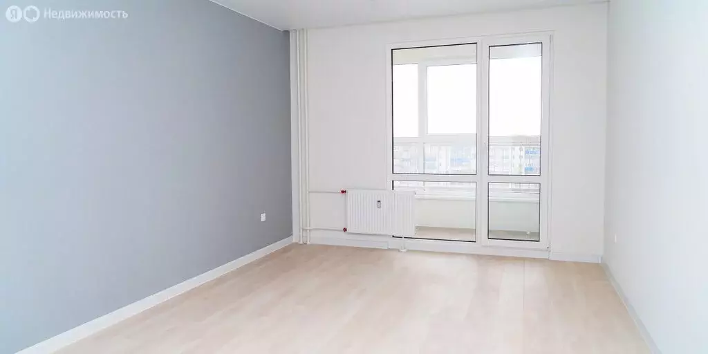 3-комнатная квартира: Курск, улица Энгельса, 115/5 (82.4 м) - Фото 2