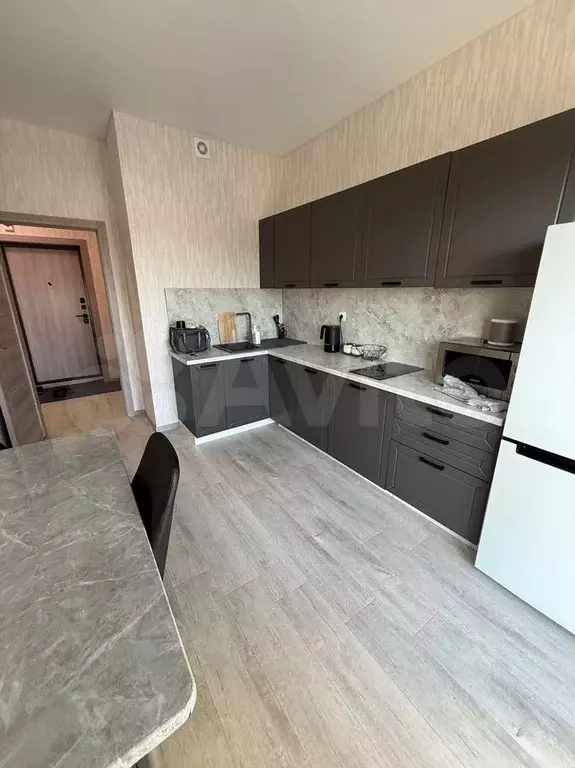 1-к. квартира, 34 м, 9/9 эт. - Фото 1