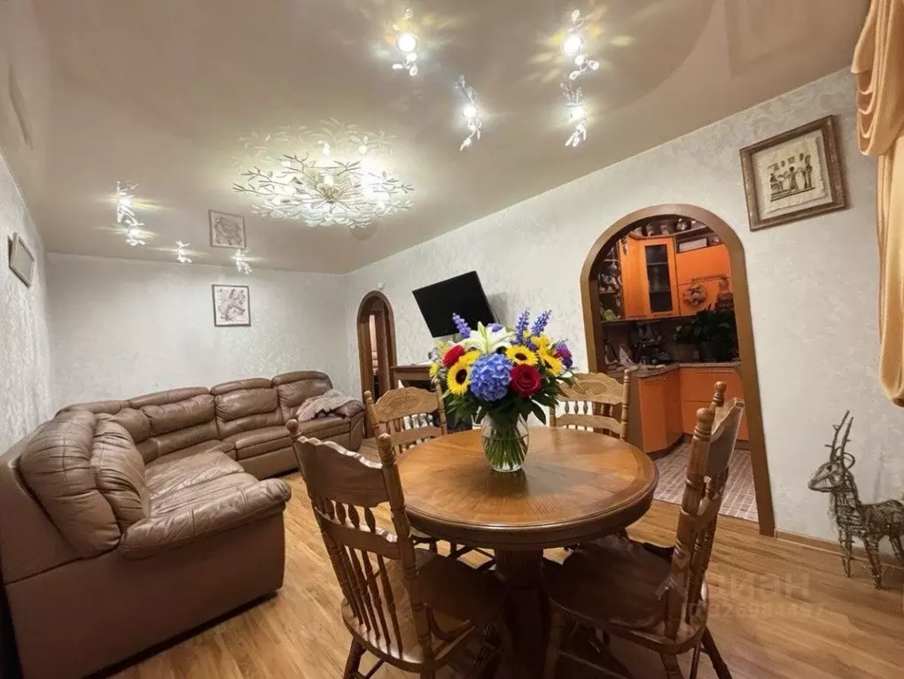 3-к кв. Иркутская область, Иркутск ул. Красных Мадьяр, 74 (64.0 м) - Фото 1