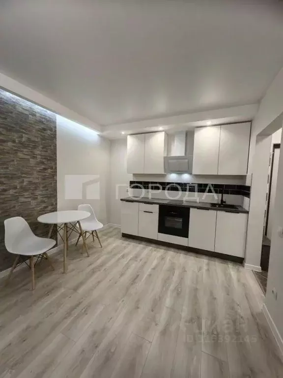 Студия Алтайский край, Барнаул ул. 6-я Нагорная, 15Г/5 (29.0 м) - Фото 0