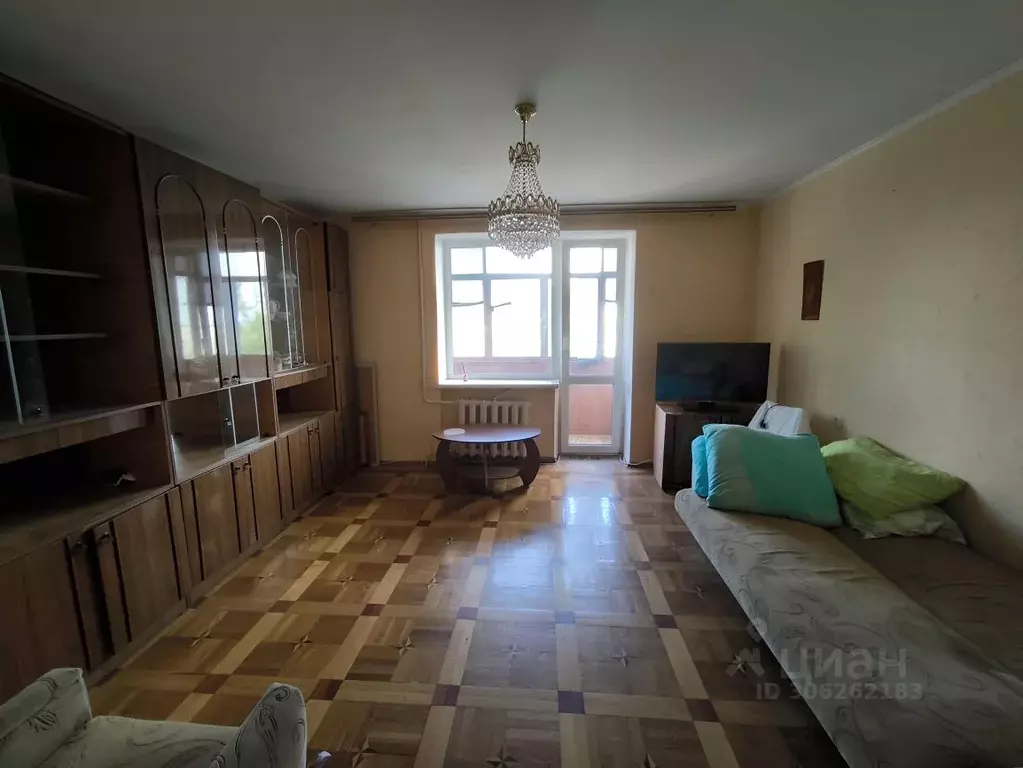 3-к кв. Крым, Симферополь ул. Имени Мате Залки, 7Ж (63.0 м) - Фото 1
