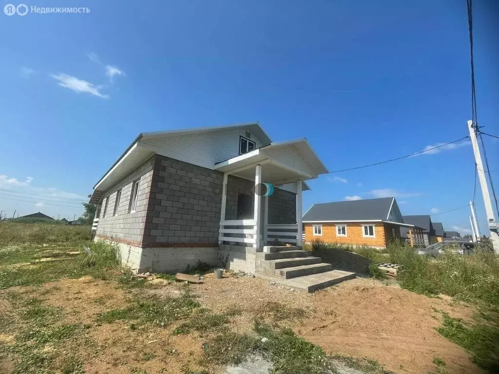 Дом в Грибовка, Изумрудная улица, 7 (100 м) - Фото 1