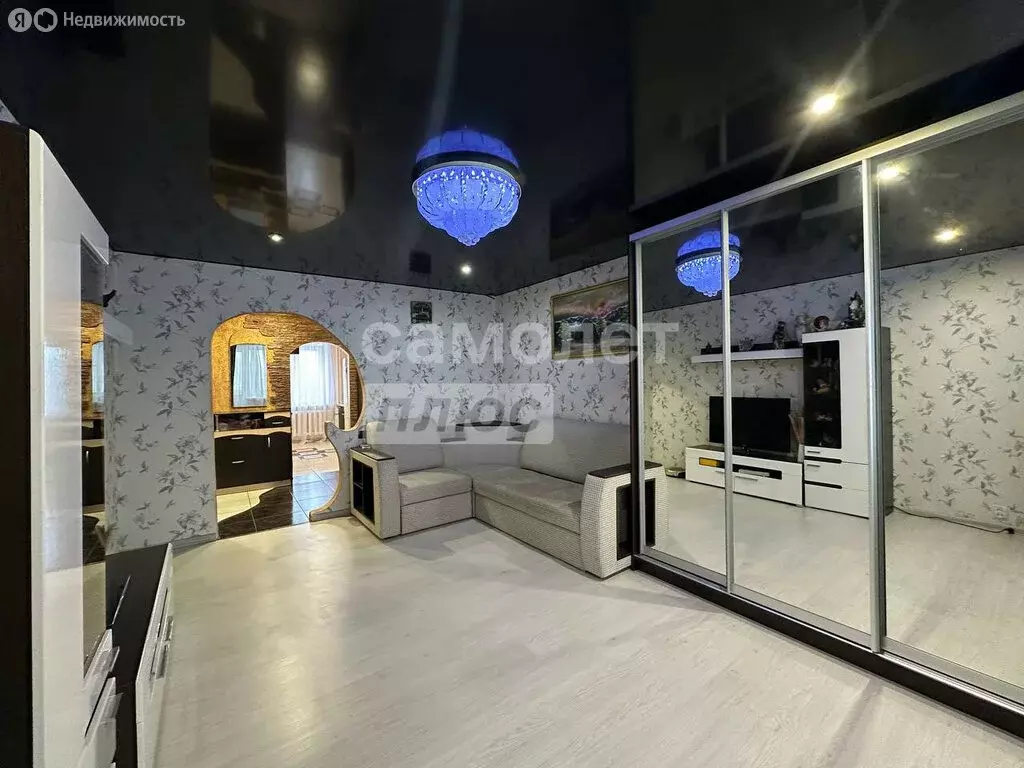 3-комнатная квартира: Углич, 1-я линия Камышевского шоссе, 31 (65.2 м) - Фото 2