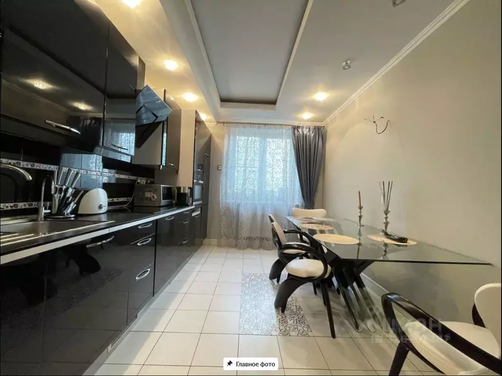 3-к кв. Москва ул. Покрышкина, 8 (104.8 м) - Фото 1