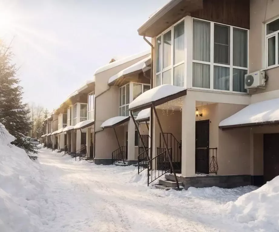 Таунхаус в Московская область, Щелково городской округ, пос. ... - Фото 1