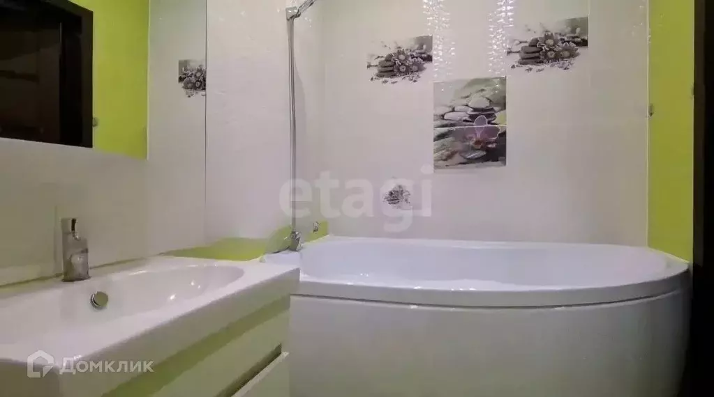 Продаётся 2-к квартира, 65 м - Фото 1