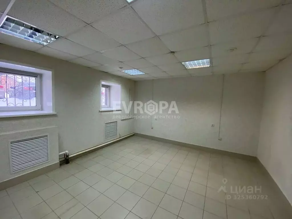 Офис в Ульяновская область, Ульяновск ул. Бебеля, 4 (40 м) - Фото 1