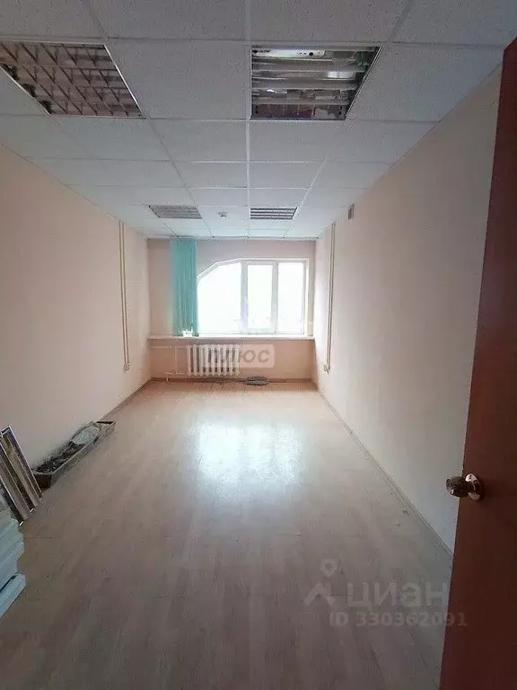 Офис в Сахалинская область, Южно-Сахалинск просп. Победы, 10Б (578 м) - Фото 1