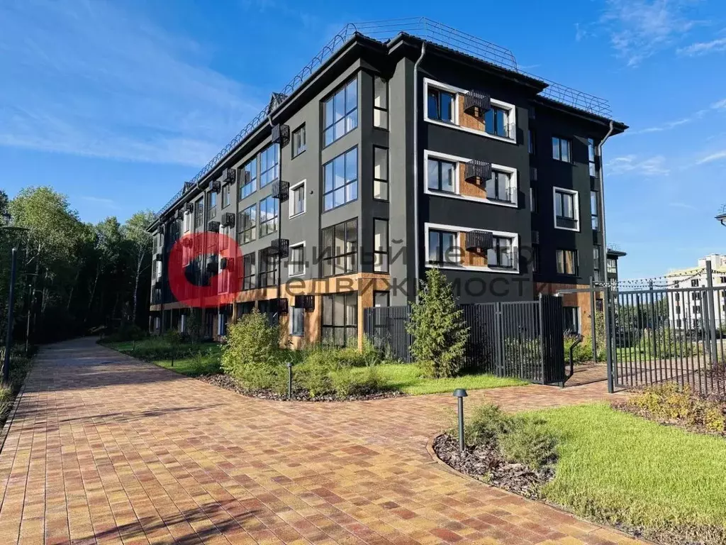 2-к кв. Тюменская область, Тюмень ул. Игоря Комиссарова, 28 (55.24 м) - Фото 1