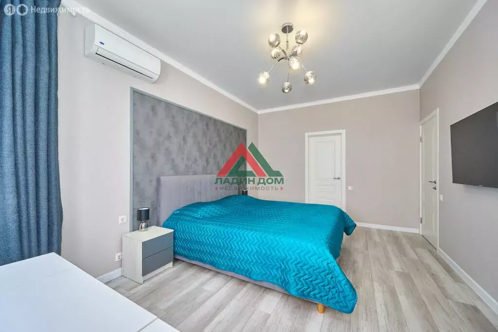 Дом в Краснодар, улица имени Героя Василия Глаголева, 21к2 (120 м) - Фото 2