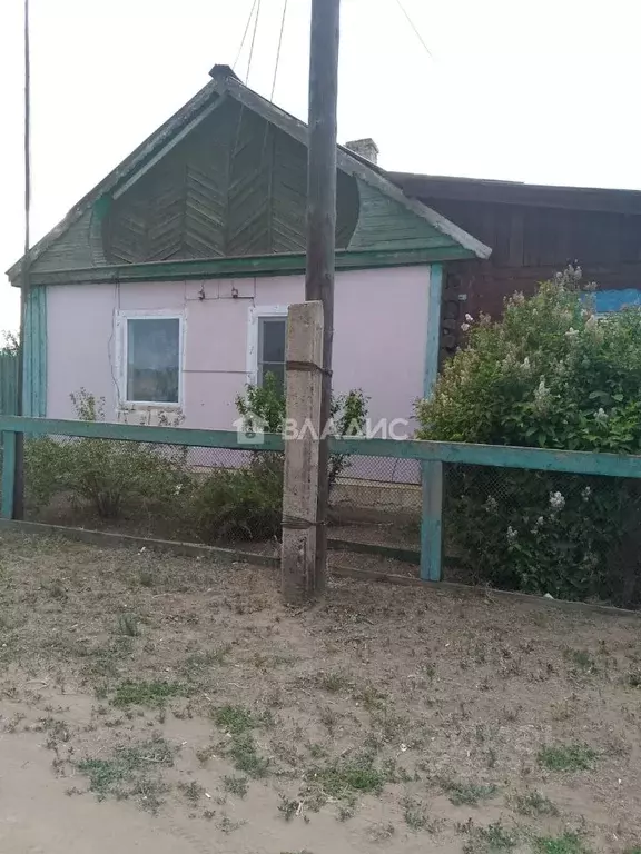 Дом в Бурятия, Иволгинский район, Иволгинское с/пос, с. Иволгинск ул. ... - Фото 1