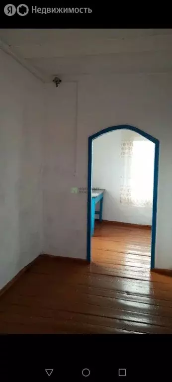 Дом в Ак-Довурак, Набережная улица (31.7 м) - Фото 1