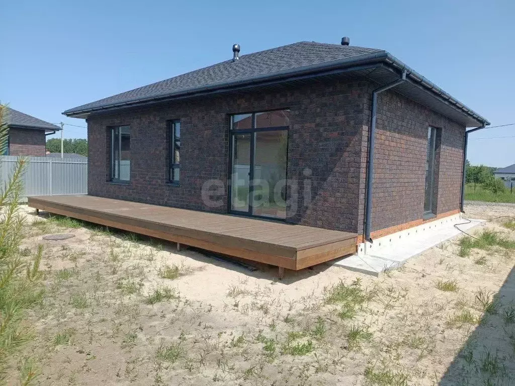 Дом в Тюменская область, Тюменский муниципальный округ, с. Каменка  ... - Фото 1