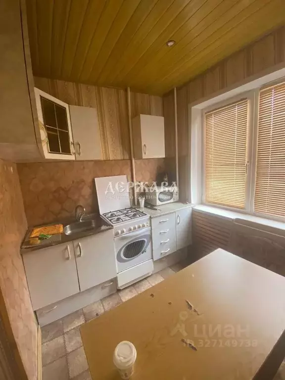 2-к кв. Белгородская область, Старый Оскол Молодогвардеец мкр, 11А ... - Фото 1