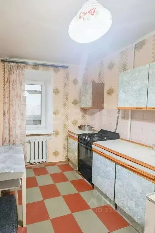 2-к кв. Ярославская область, Тутаев просп. 50-летия Победы, 11 (50.0 ... - Фото 1